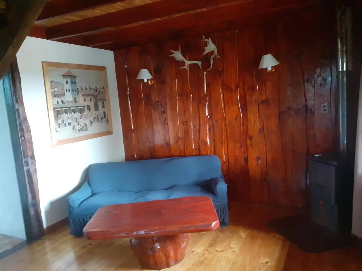 El Algarrobo Luaran gambar